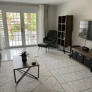 https://seru-coral-apartment-174.comcaribbean.com