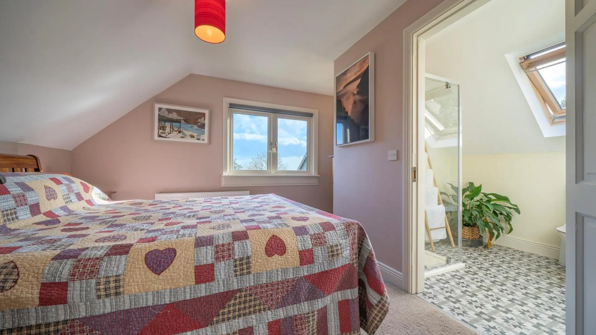 Holiday home The Bird House - Coastal Lodge In Lovely Forest Setting Nr. Kinsale Cork